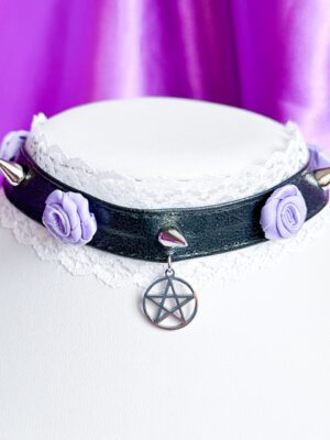 Pastel goth choker z pentagramem i kolcami